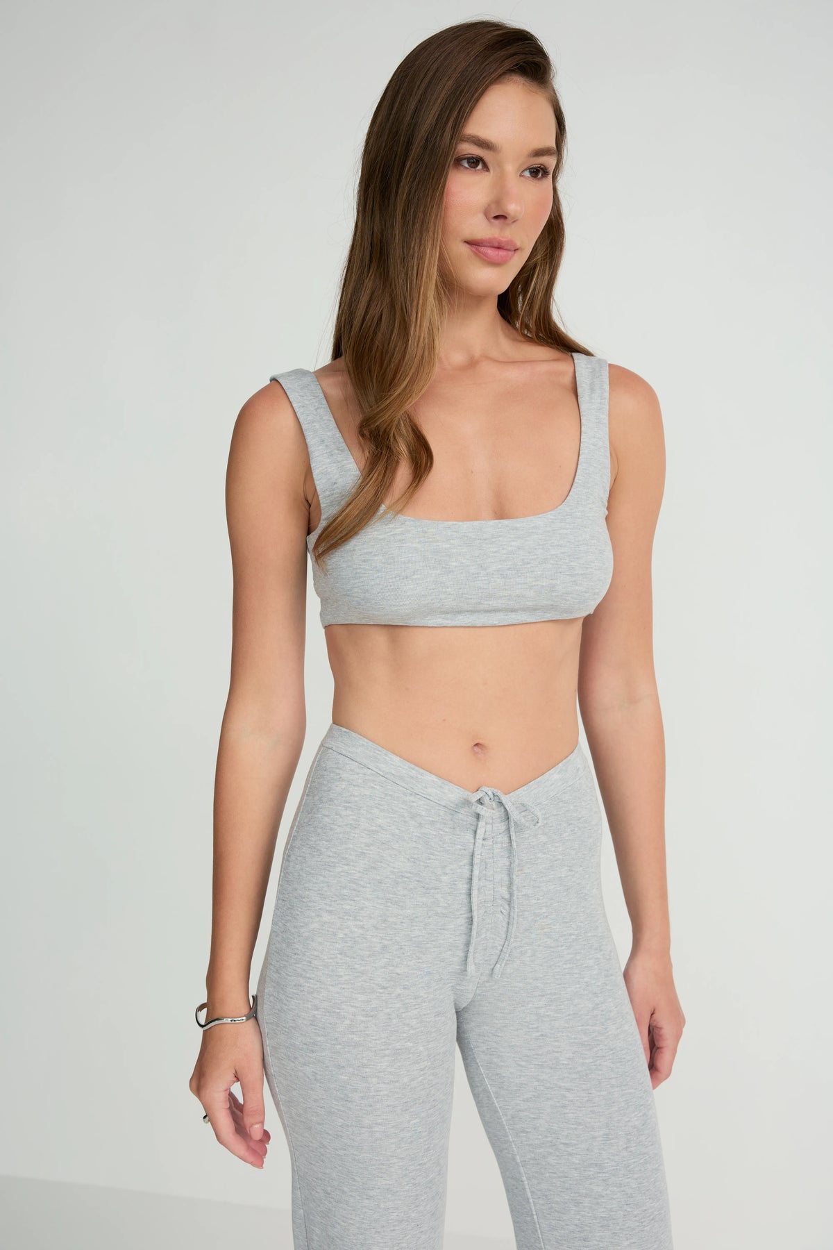 THE V TROUSERS